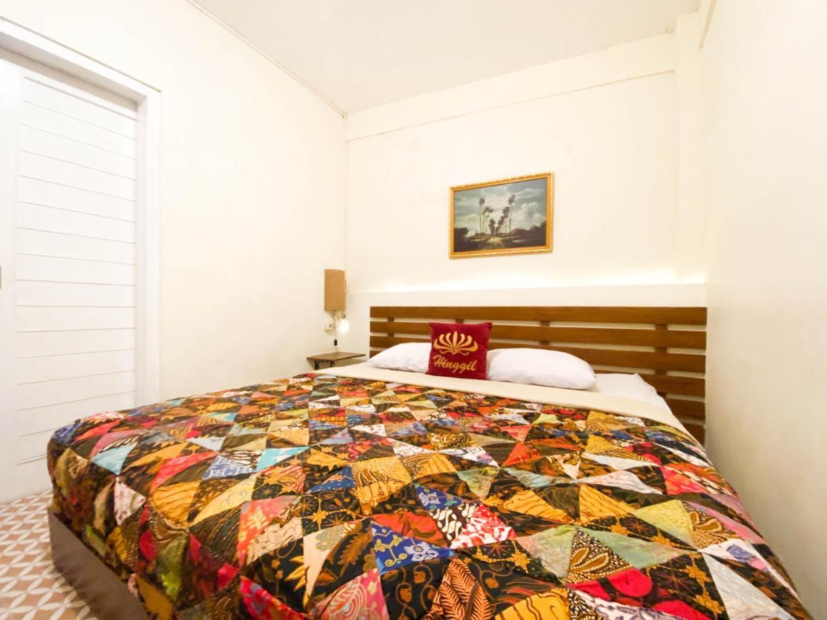 Hinggil Homestay Syariah Malioboro Yogya Mitra Reddoorz ジョグジャカルタ エクステリア 写真