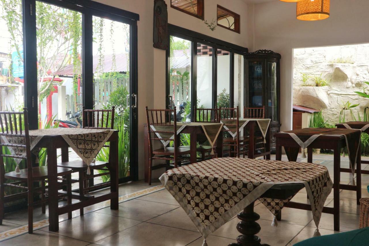 Hinggil Homestay Syariah Malioboro Yogya Mitra Reddoorz ジョグジャカルタ エクステリア 写真