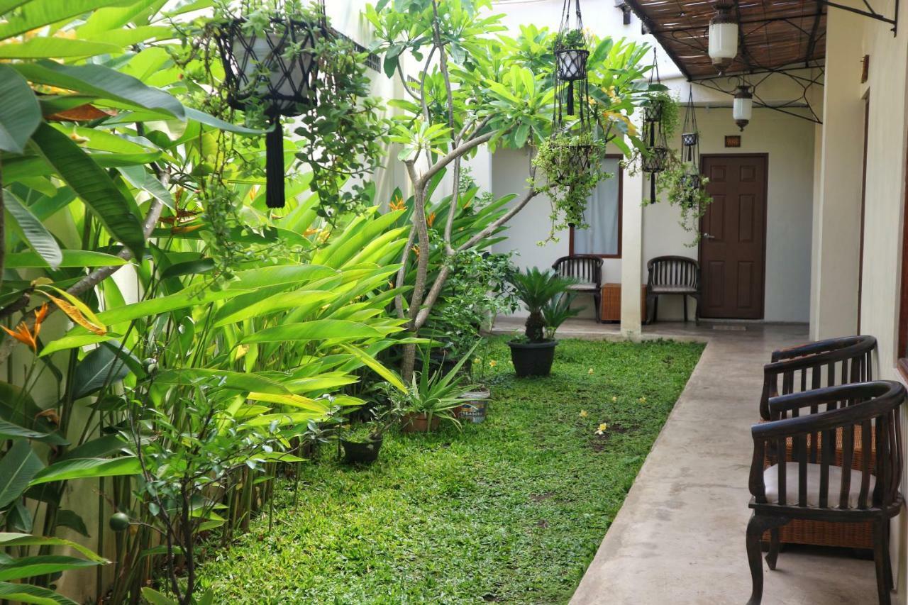 Hinggil Homestay Syariah Malioboro Yogya Mitra Reddoorz ジョグジャカルタ エクステリア 写真